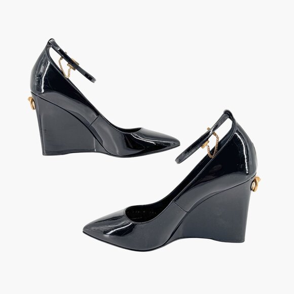 Valentino Garavani Ringstud Wedge Pumps Size 38.5 US 8.5 Pointed Black Patent - Picture 10 of 15
